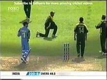 Video: Shoaib Akhtar's amazing spell vs. India - Champions Trophy 2004