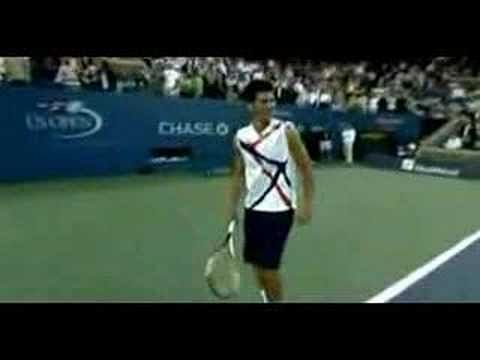 Video: Djokovic mimics game's greats