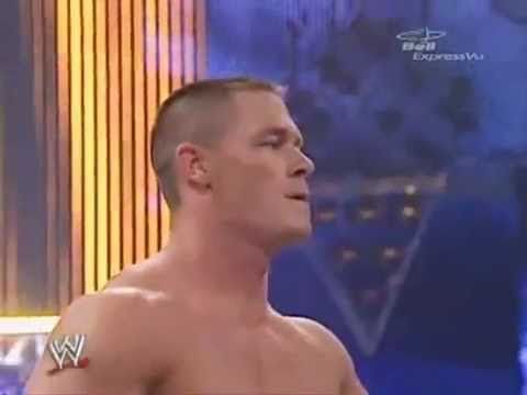 Video: A fan tries to streak a WWE match