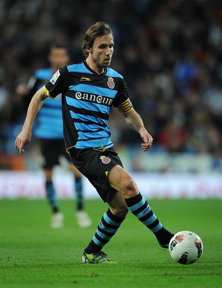 Joan Verdu signs for Real Betis