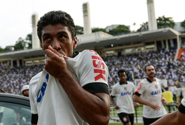 Tottenham are interested in Paulinho, claims Corinthians director