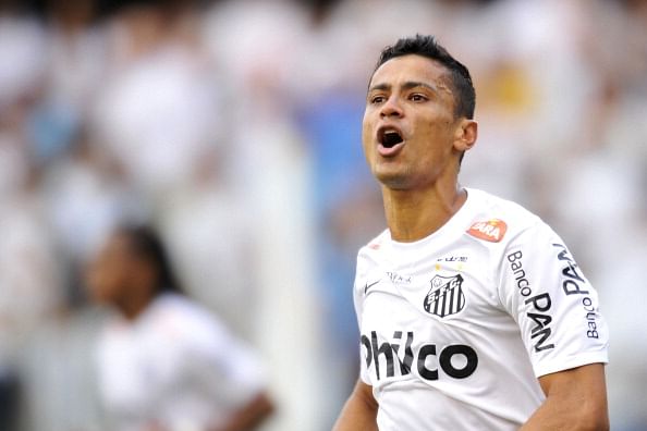 Cicero gives Santos victory over Atletico