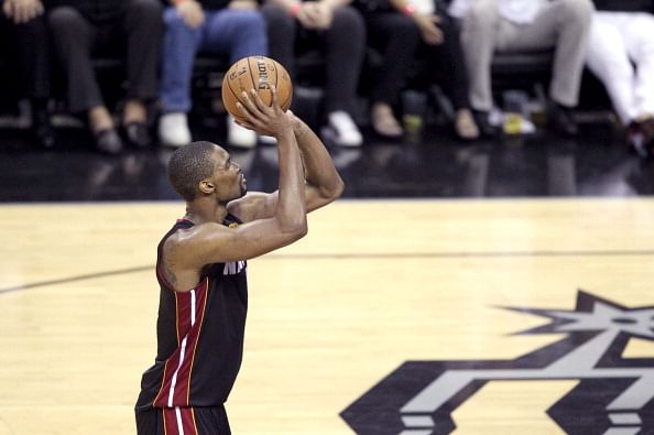 Miami Heat's Chris Bosh fined $5,000 for flop