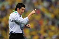 Local press blasts national team, coach after Mexico booted
