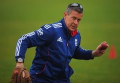 ICC Champions Trophy 2013: Giles readies England for New Zealand 'decider'