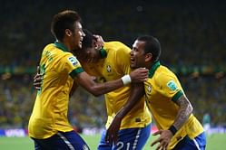FIFA Confederations Cup 2013: Neymar brilliance puts Brazil into semis