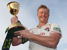 Lancashire duo Glen Chapple and Kyle Hogg demolish yet another team