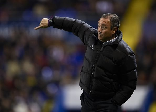 Levante part company with Martinez
