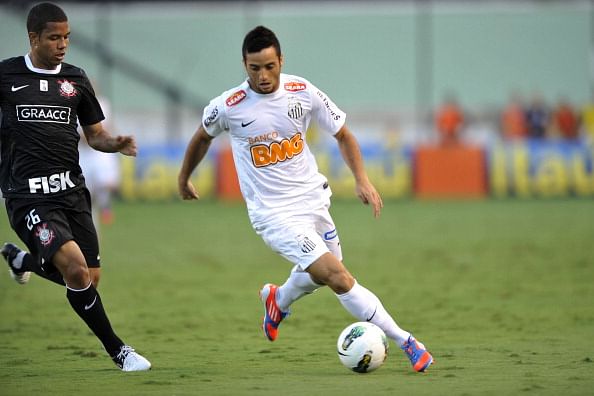 Lazio sign Brazilian midfielder Anderson