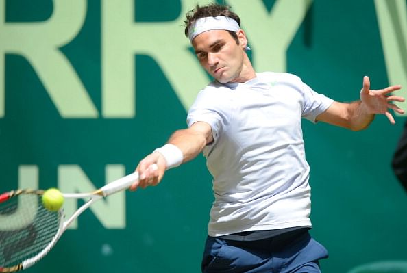 Gerry Weber Open: Federer outlasts Haas to reach finals