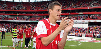 Barcelona and Bayern Munich interested in Laurent Koscielny, confirms his agent