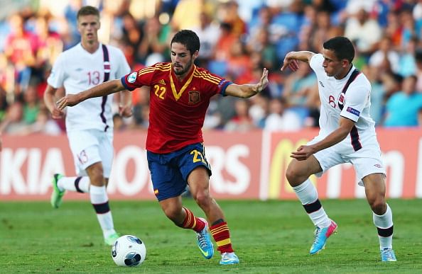 Real Madrid confirm Isco signing