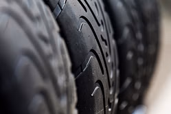Team opinions divided about Pirelli's tyre change decision