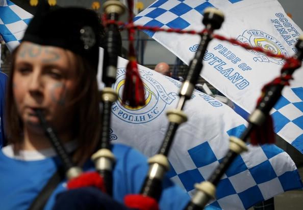 Football: No bagpipe ban for England-Scotland - FA