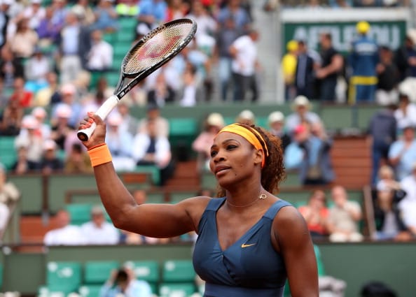 Serena tries to end Sharapova row