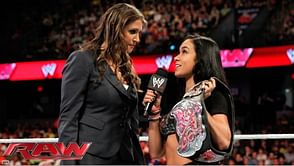 AJ Lee - Stephanie McMahon wage twitter battle