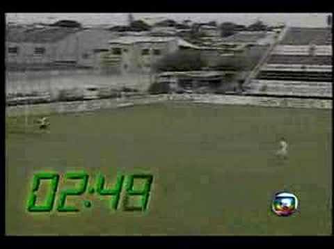 Video: Fred scores one of the fastest goals in football history