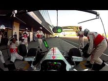 Video: F1 2013 - McLaren Mercedes - Painting of F1 Cars