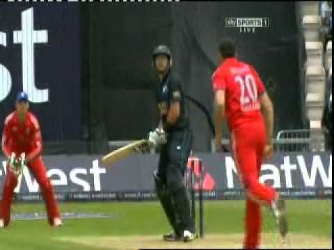Video: Unusual bowling by Bresnan
