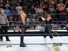 Video: Kane vs The Hurricane - WWE SmackDown