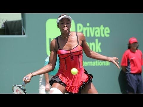 Video: William sisters top 10 outrageous outfits
