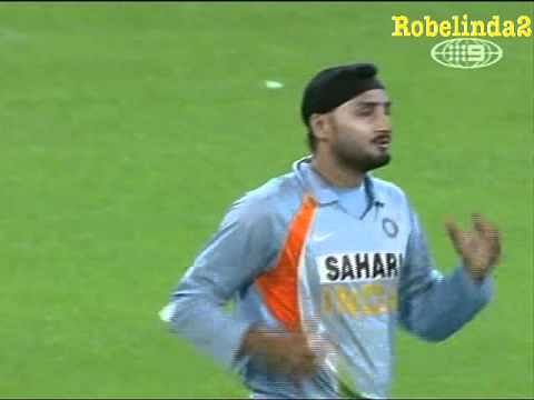 Video: Harbhajan Singh's hilarious fielding