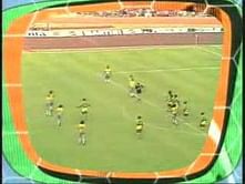 Video: Player saves team with deliberate yellow card