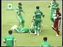 Video: Jonty Rhodes - five catches in one match