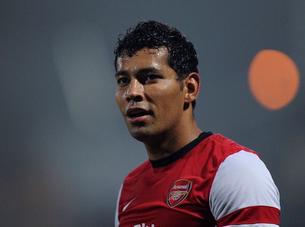 Flamengo sign Arsenal defender Santos