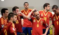 Andres Iniesta of Spain looks on with his team-mates at half-time during the FIFA Confederations Cup Brazil 2013 Final match between Brazil and Spain at Maracana on June 30, 2013 in Rio de Janeiro, Brazil. (Getty Images)