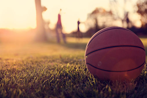 NBA history's first scorer dies at 94