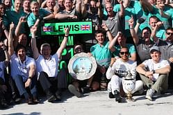Hamilton: We are in the fight for the title