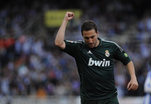 Higuain's agent reveals why Arsenal deal did not materialise