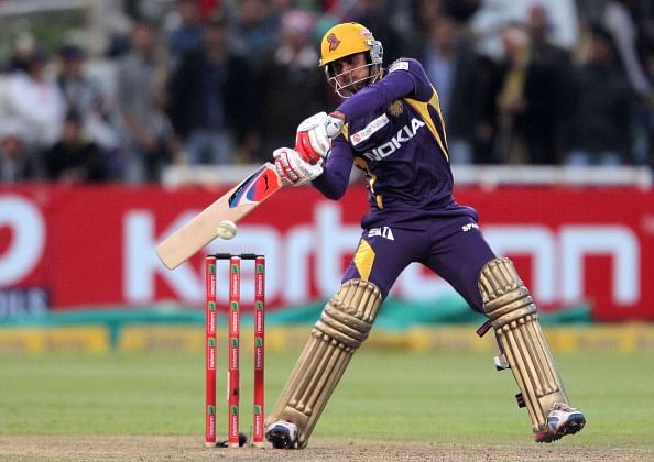 Cricketer Manoj Tiwary marries girlfriend