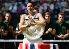 Marion Bartoli beats Sabine Lisicki to win Wimbledon