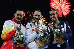 Russia gets gold in solo free routine synchronised swimming