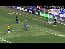 Video: Crazy fan interrupts Asamoah's penalty kick