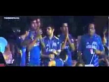 Video: Sachin Tendulkar sacrifices his wicket