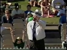 Video: Sachin Tendulkar - "shoulder" before wicket