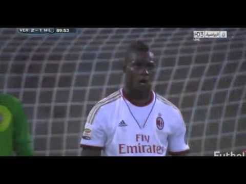 Video: Mario Balotelli furious at being refused a penalty late on at Verona