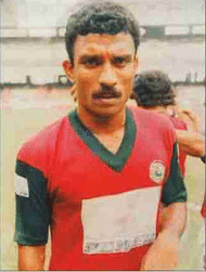 10073-31721-V.P-Sathyan-former-Indian-football-captain