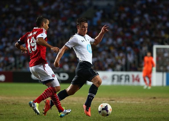 QPR manager Redknapp hopeful of signing Scott Parker