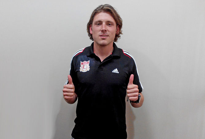 Pune FC sign English defender Calum Angus
