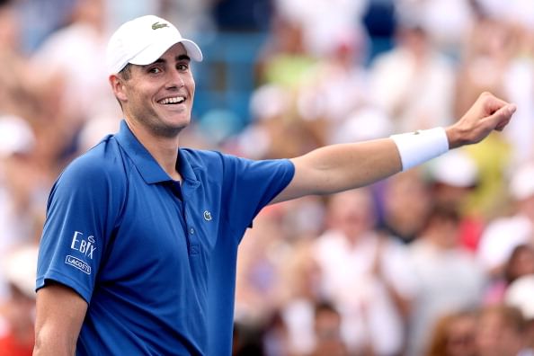 Cincinnati Masters: Isner shocks Del Potro to reach finals