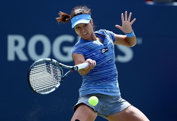 Li Na Upset By Unseeded Sorana Cirstea In Rogers Cup