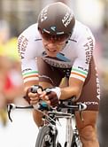 Nicholas Roche takes stage 2 of Vuelta de Espana