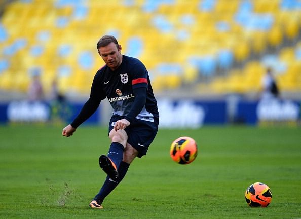 Wayne Rooney's Manchester United teammates irked by transfer saga