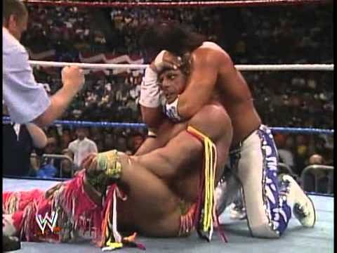 Video: Randy Savage vs Ultimate Warrior - WrestleMania VII.