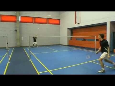 Video: ?ncredible Badminton Shots