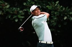 Tiger Woods struggles at East Lake